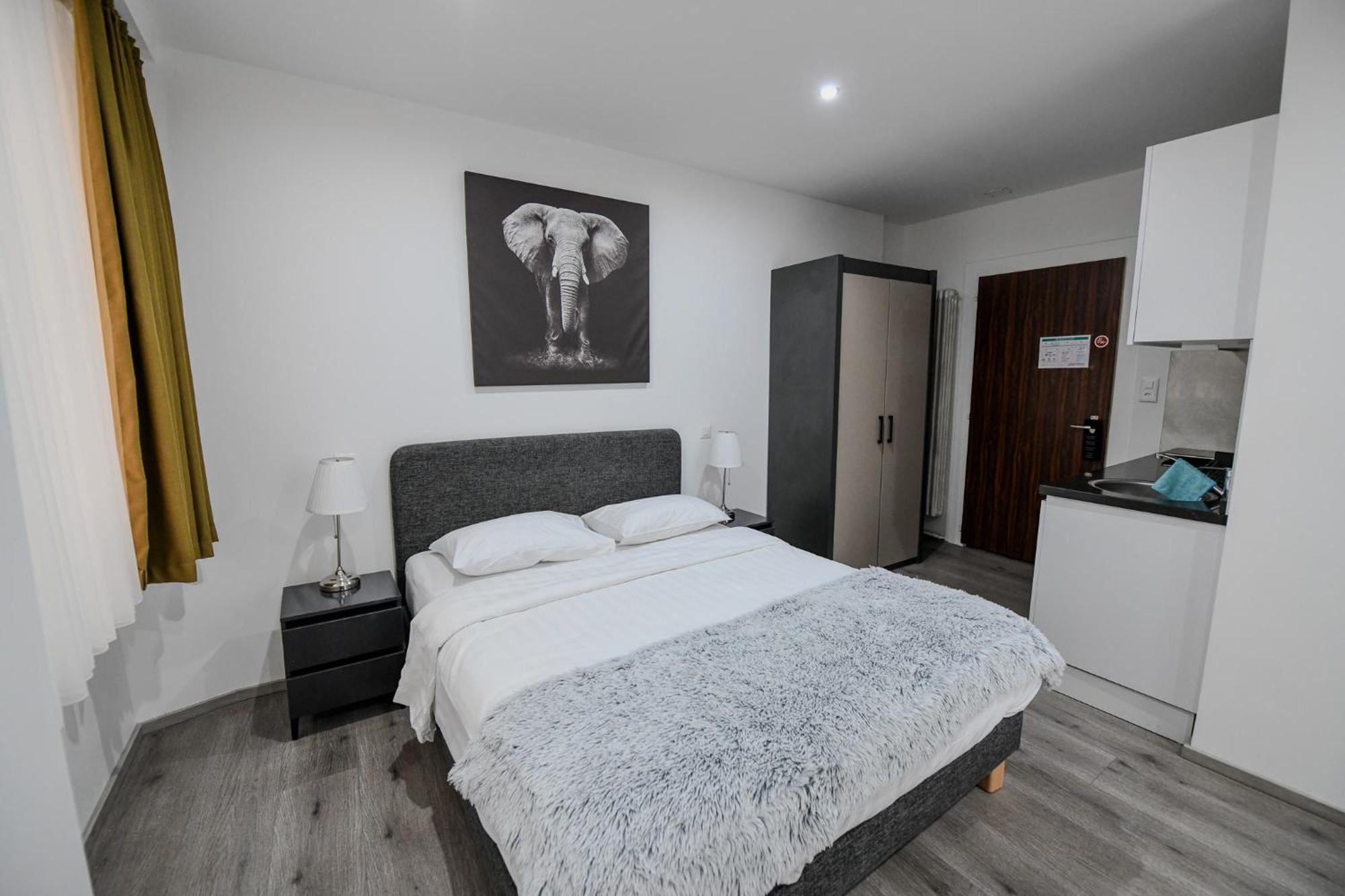 Hotel De France La Chaux De Fonds Eksteriør bilde